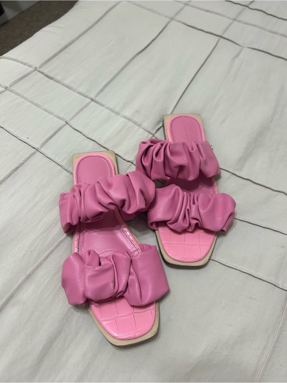 Circus by Sam Edelman - Pink Ruched Double-Strap Slide Sandals
